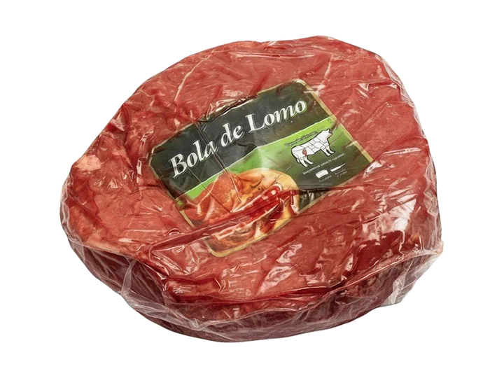 Etiqueta sintética aplicada sobre un corte de carne envasado